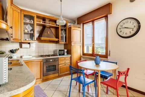 Casa Marisa Apartment Sirmione Bagian luar foto