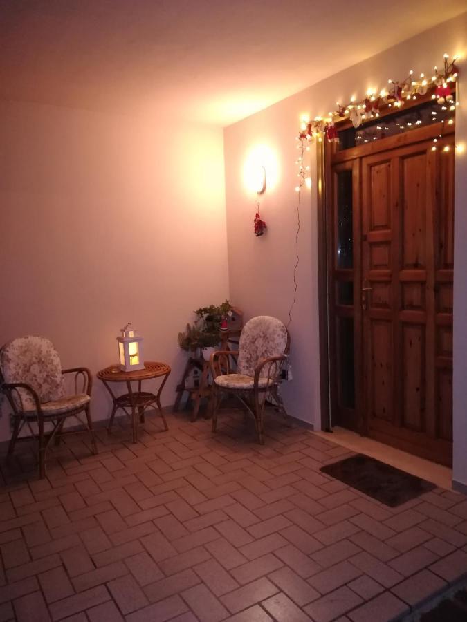 Casa Marisa Apartment Sirmione Bagian luar foto